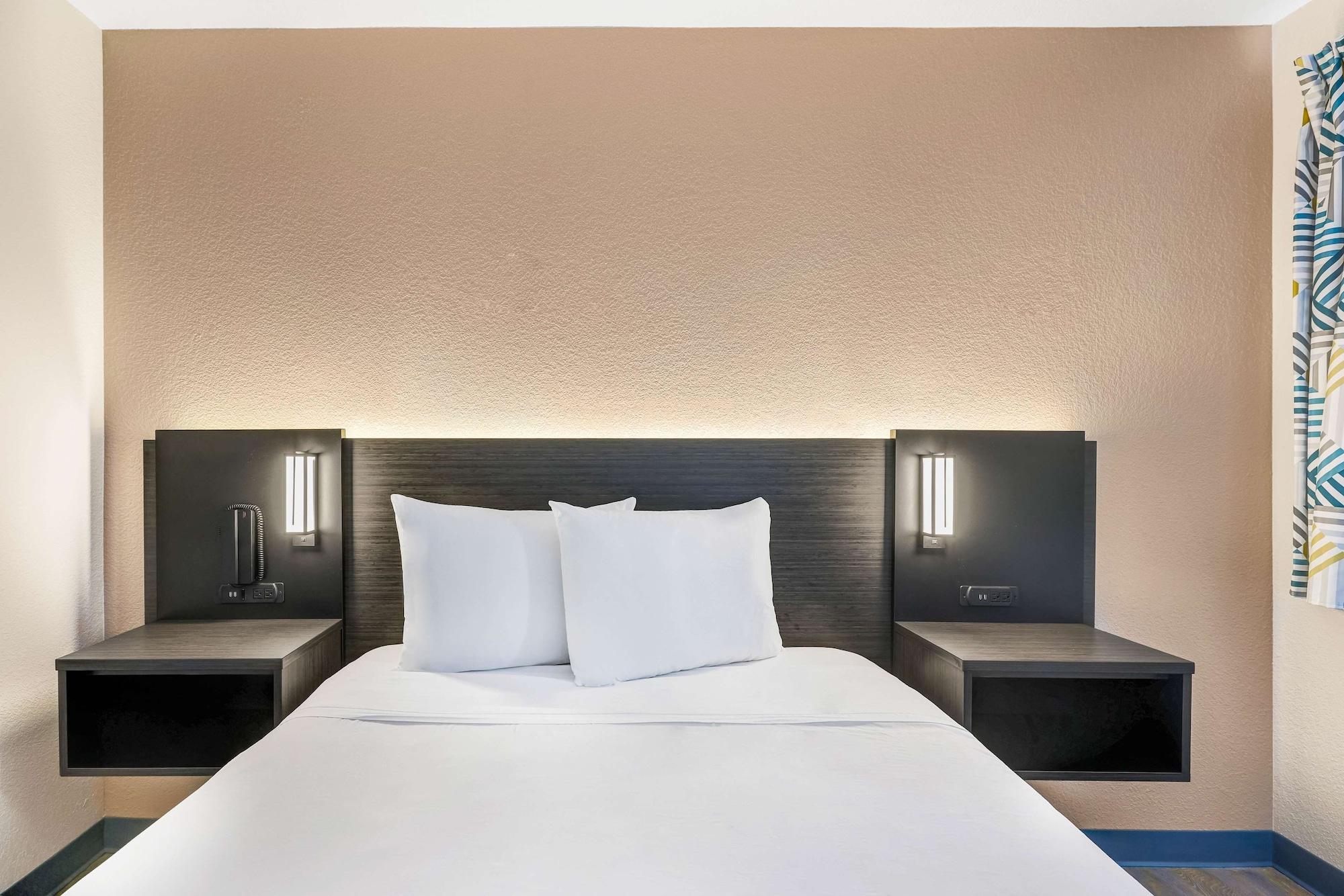 Motel 6-Kirkland, Wa - North Kirkland Bagian luar foto