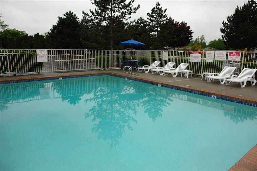 Motel 6-Kirkland, Wa - North Kirkland Bagian luar foto